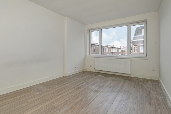 Medium property photo - Linnaeusstraat 66A, 2522 GT Den Haag
